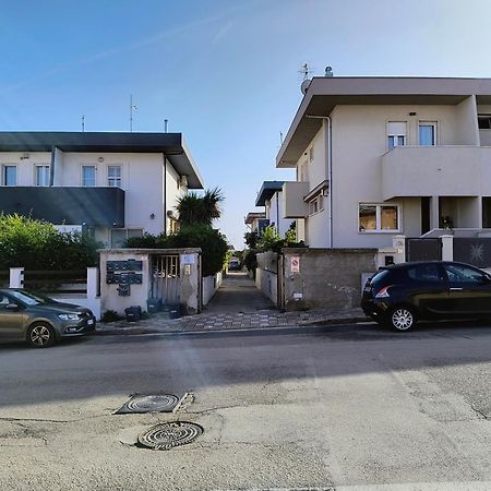 B&B Casa Balai 72 A 100 Mt Dal Mare 托雷斯港 外观 照片