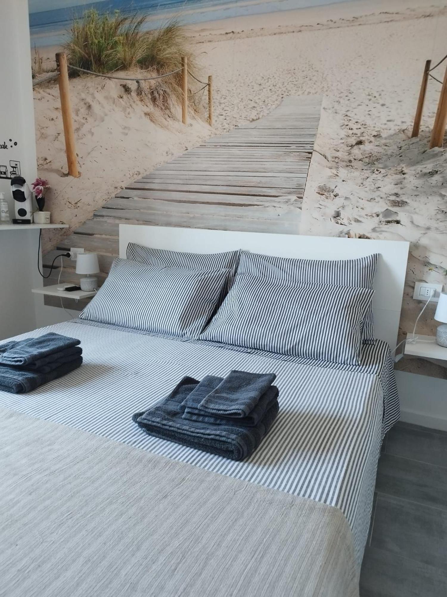 B&B Casa Balai 72 A 100 Mt Dal Mare 托雷斯港 外观 照片