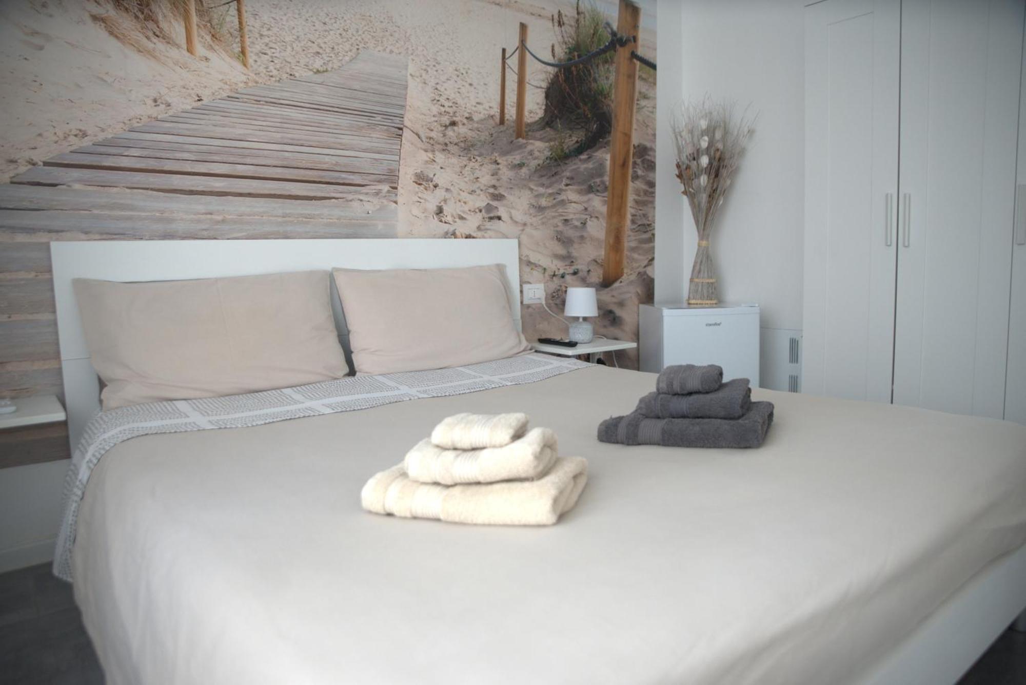 B&B Casa Balai 72 A 100 Mt Dal Mare 托雷斯港 外观 照片